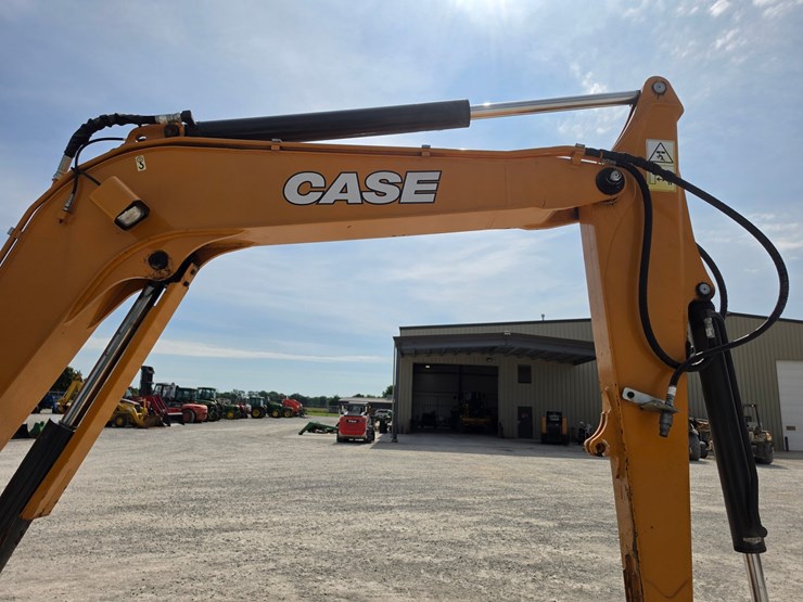 2019-case-cx57c-image-24