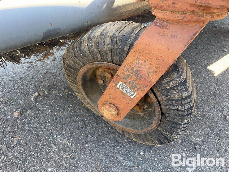 sweepster-d32c10jrb04-10’-broom-attachment-image-16