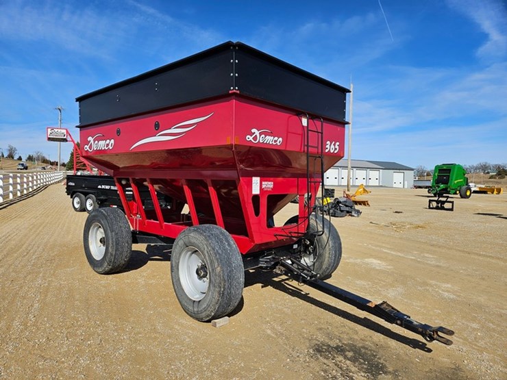 demco-365-image-7