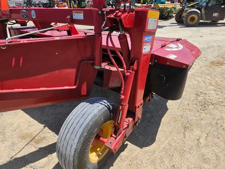 2015-new-holland-h7230-image-24