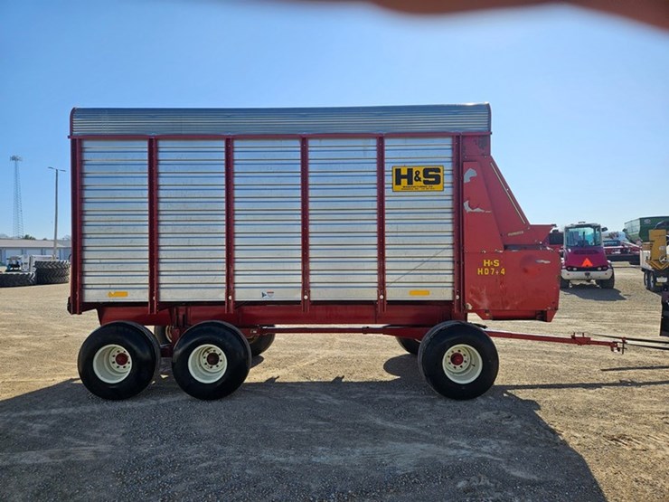 h-&-s-412-image-6