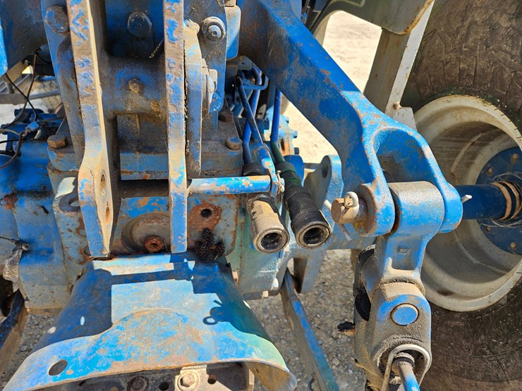 ford-2120-image-19
