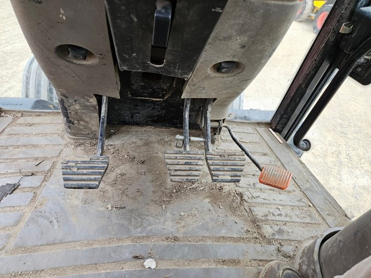 case-ih-mxm175-image-37