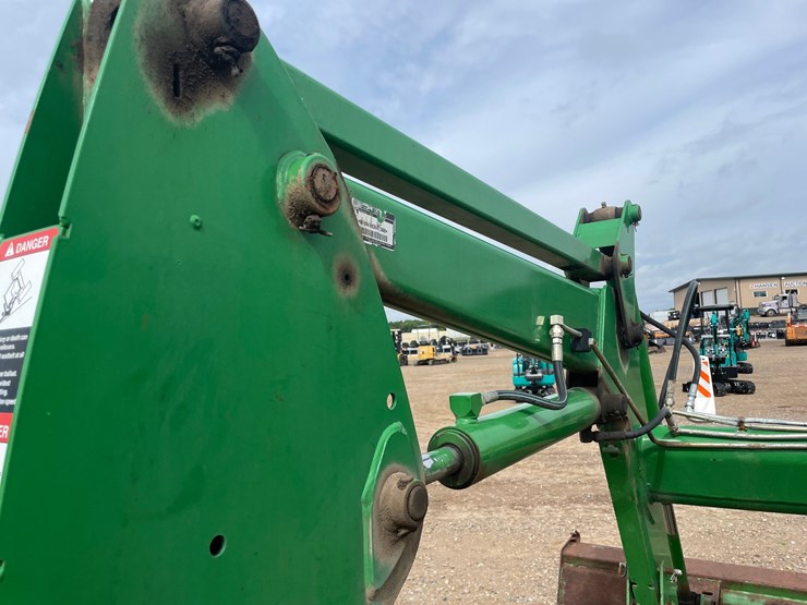 john-deere-640-image-13