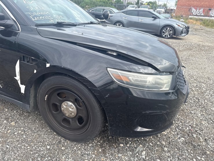#45-•-2016-ford-interceptor-image-24
