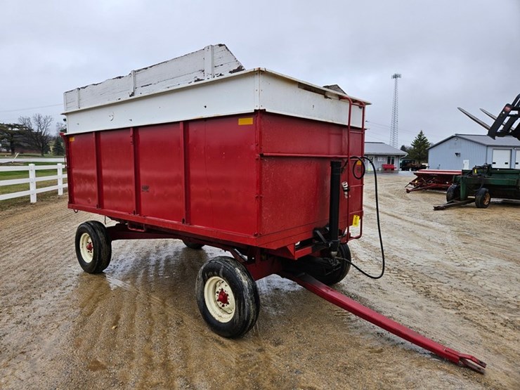 #5119-•-6'6"-x-12'-x-52"-steel-barge-box-&-gear-image-6