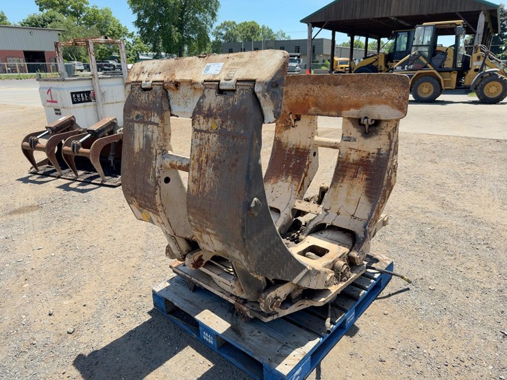 hydraulic-powered-clamp-image-4