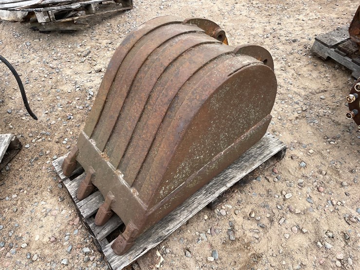 john-deere-24-image-1