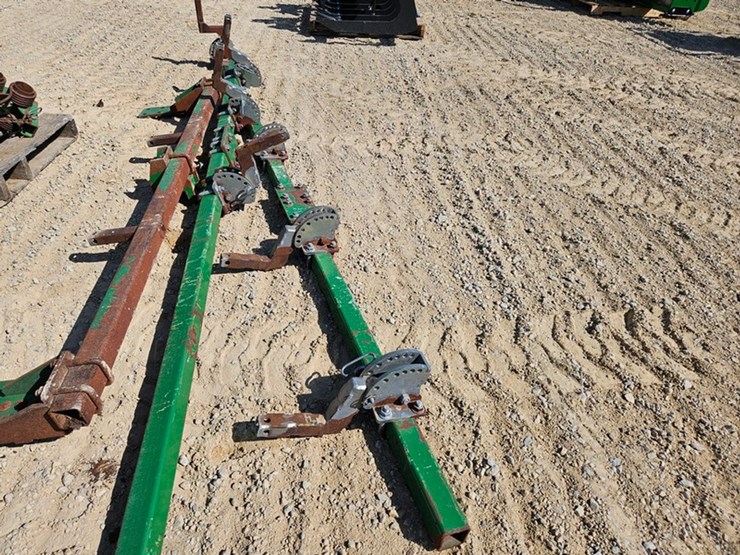 john-deere-12-image-7