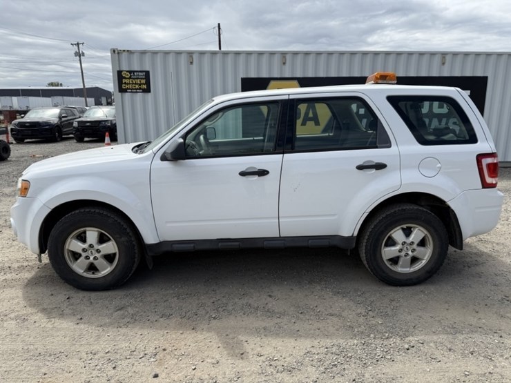 2009-ford-escape-image-7