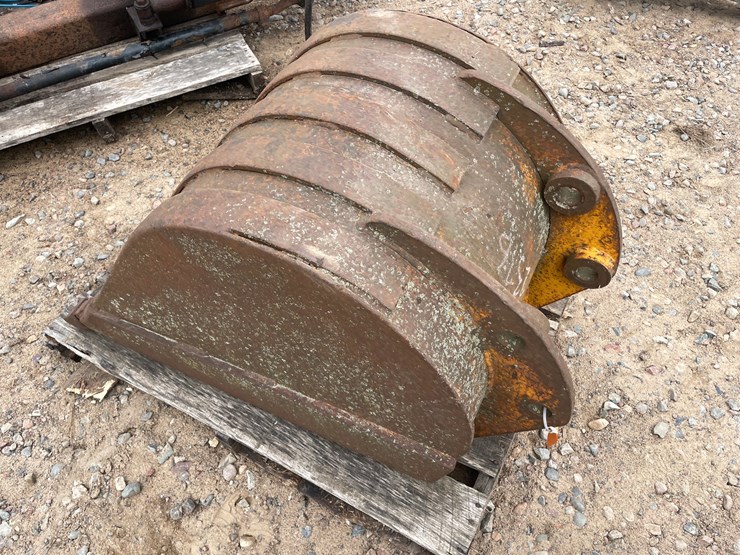 john-deere-24-image-3