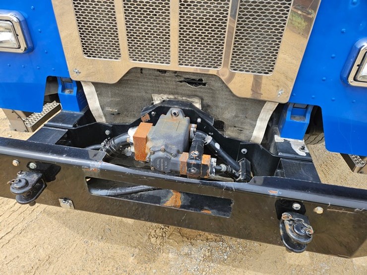 #5222-•-2015-peterbilt-garbage-truck-image-9