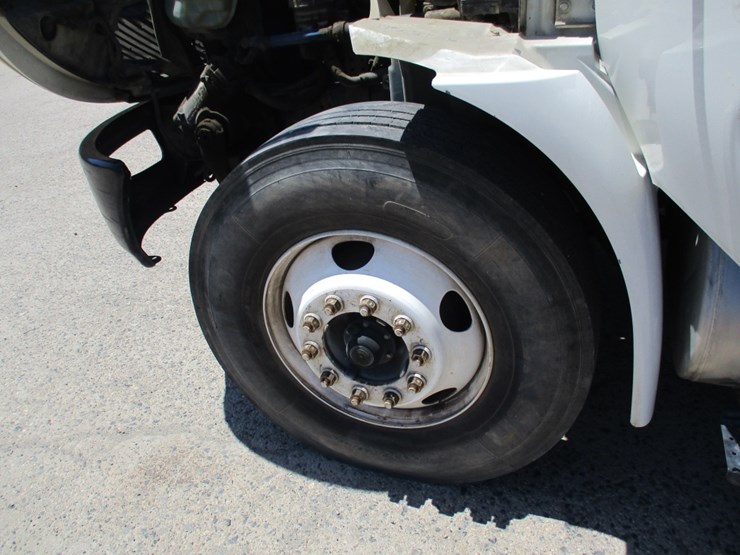 2010-international-durastar-4300-image-18
