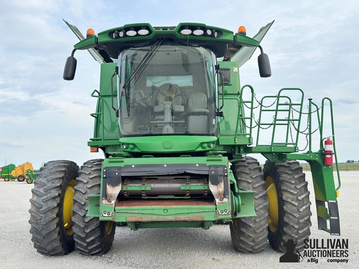 2017-john-deere-s670-image-2