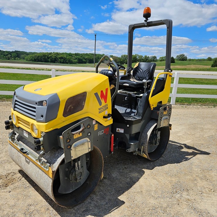 2017 WACKER NEUSON RD28-120