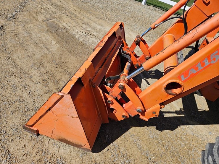 kubota-m7040-image-10