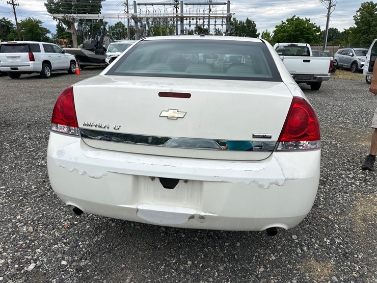 #28-•-2008-chevy-impala-image-5