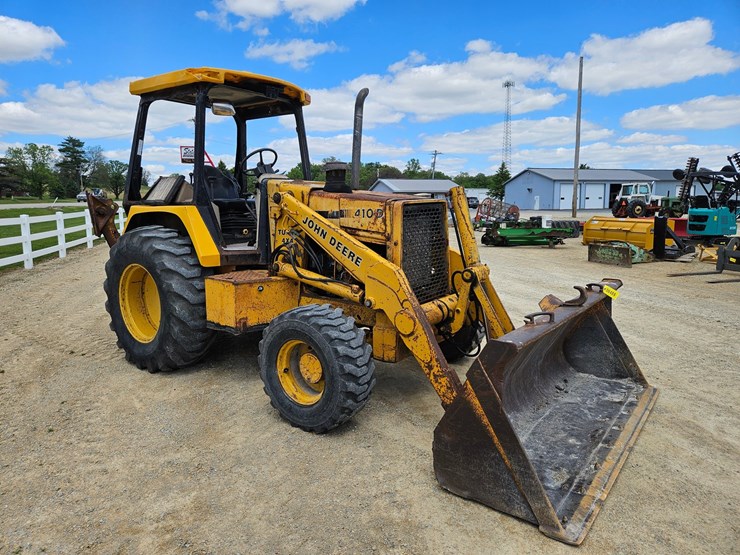 deere-410d-image-7