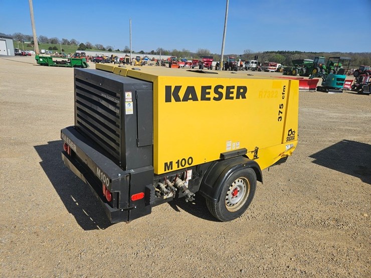2014-kaeser-m100-image-5