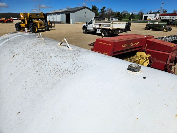 #5092-•-1000-gallon-fuel-tank-image-11