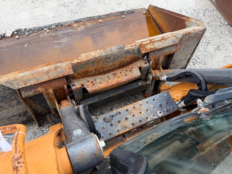 2020-case-sr210b-image-4