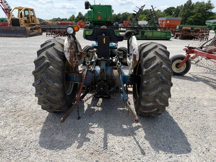 ford-4600-image-10