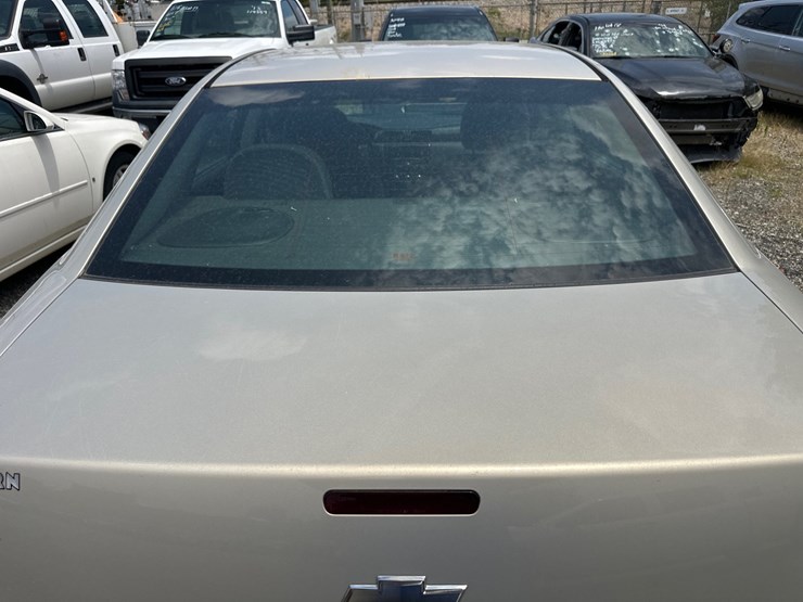 #37-•-2012-chevy-impala-image-34