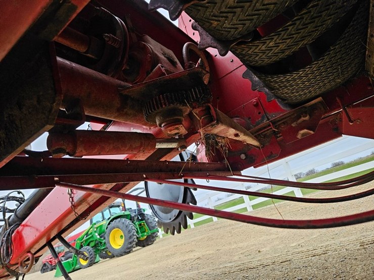 case-ih-8450-image-25