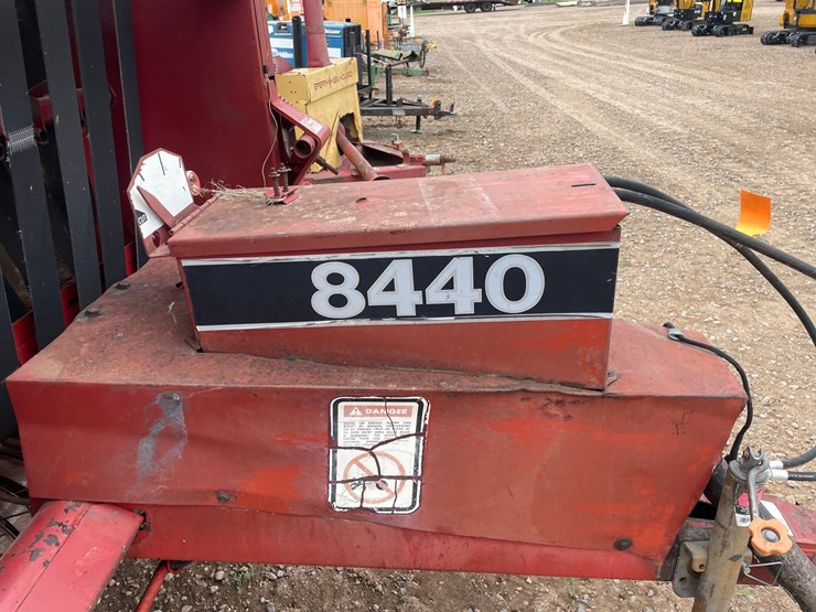 case-ih-8440-image-12