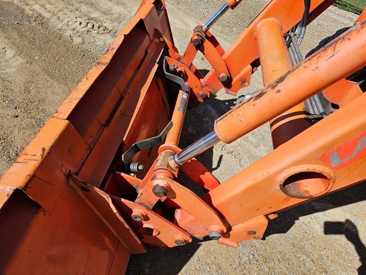 kubota-m7040-image-11
