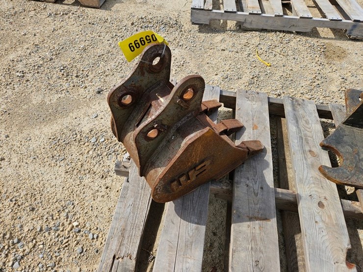 2011-wacker-neuson-1404-image-4