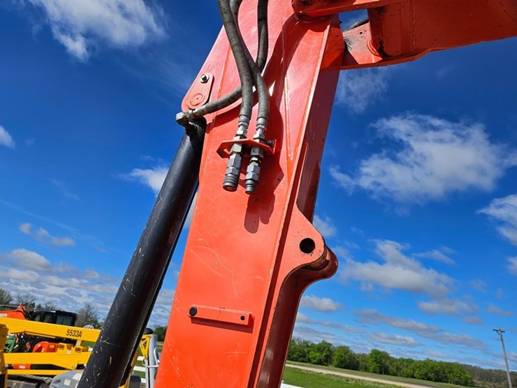 kubota-kx080-4-image-11