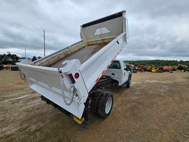 2008-ford-f550-image-13