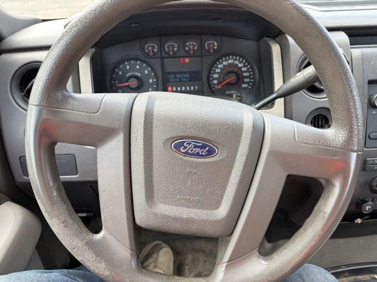 2009-ford-f150-xl-image-29