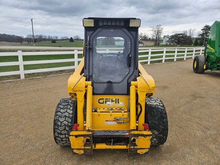 gehl-5640-image-8