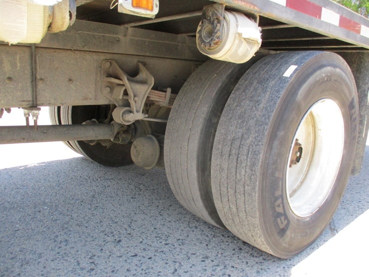 2010-international-durastar-4300-image-17