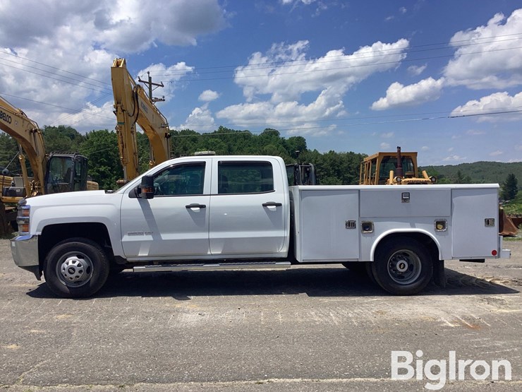 2018-chevrolet-silverado-3500-image-8