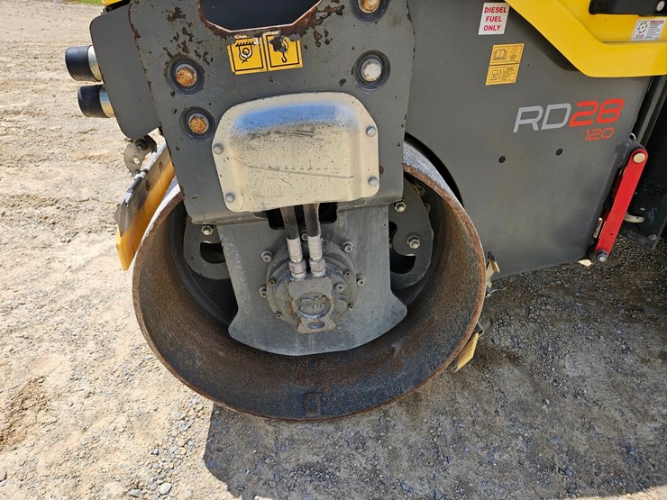 2017-wacker-neuson-rd28-120-image-10