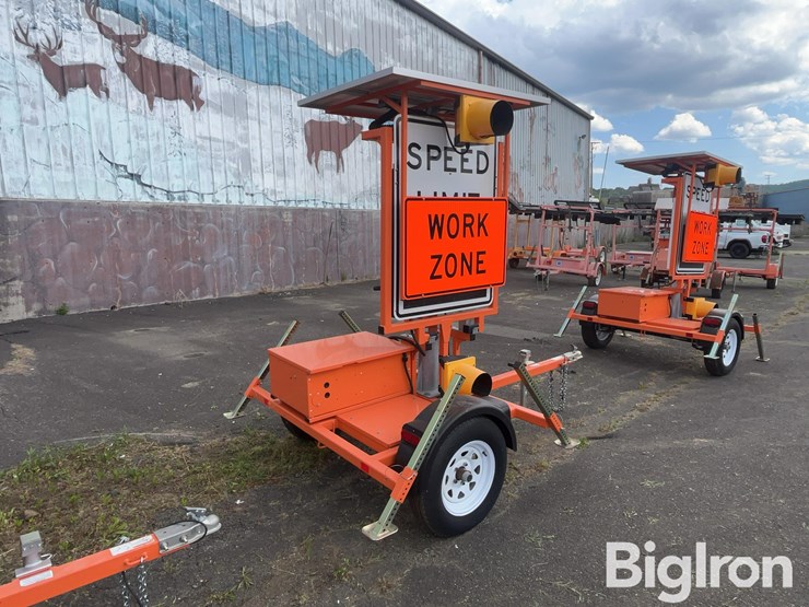 2023-wanco-traffic-control-trailered-speed-limit-sign-image-5