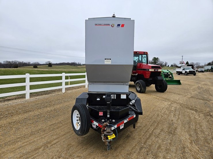 #5177-•-tramont-100-kw-towable-generator-image-8