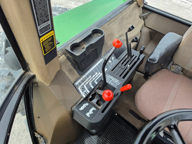1990-john-deere-4055-image-15