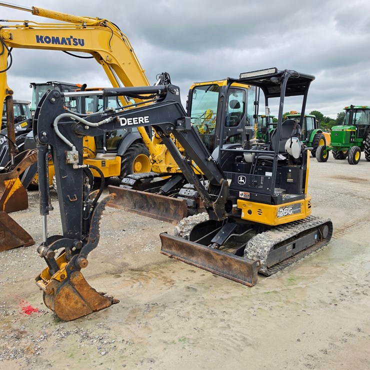 2018 DEERE 26G