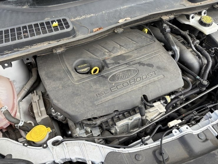 2017-ford-escape-image-11