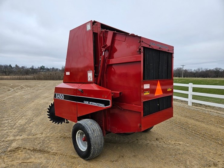 case-ih-8450-image-3