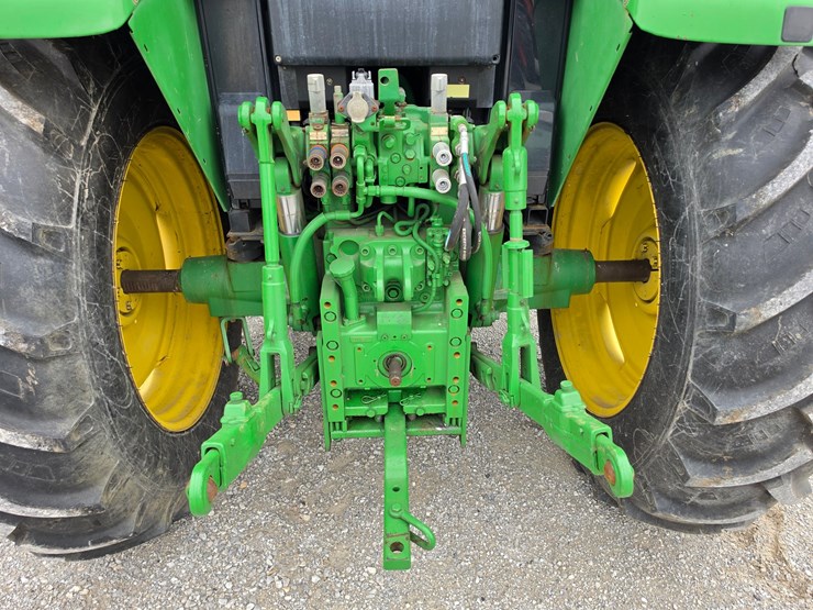 2009-john-deere-6430-image-13
