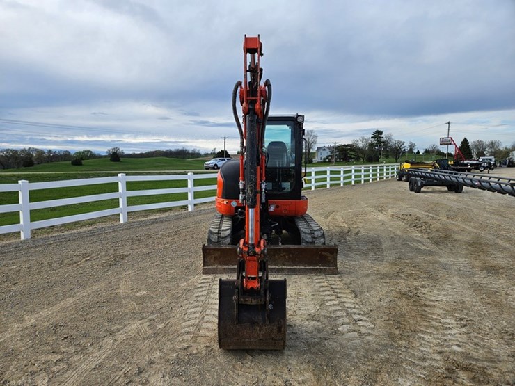 2020-kubota-u55-image-8