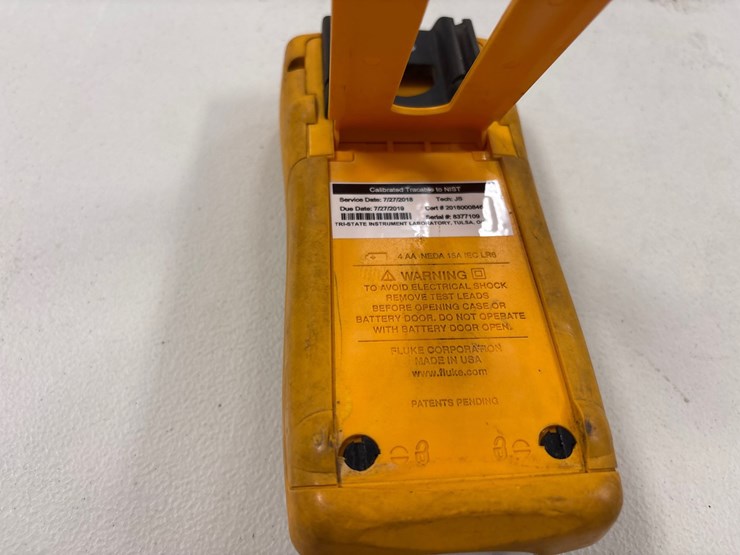 #4025-•-fluke-725-multifunction-process-calibrator-with-leads-and-case-image-3