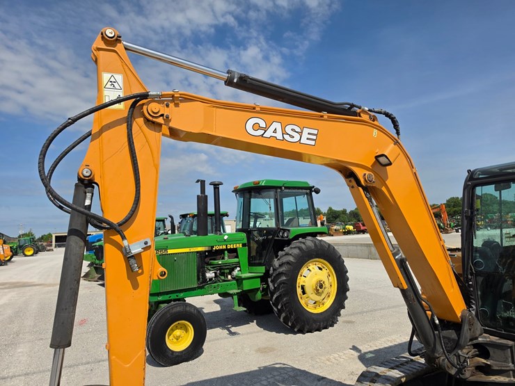 2019-case-cx57c-image-3