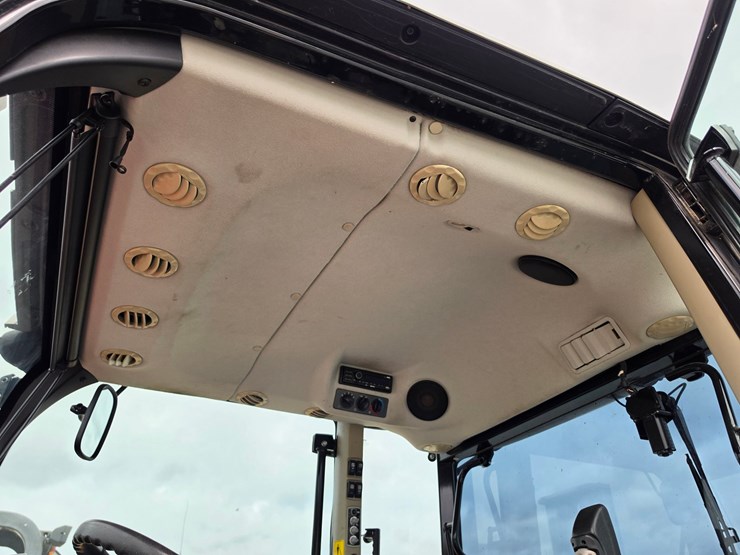 2018-massey-ferguson-5710-image-9
