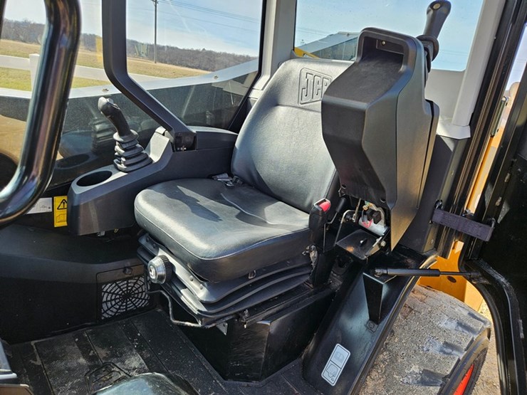 jcb-260-eco-image-23